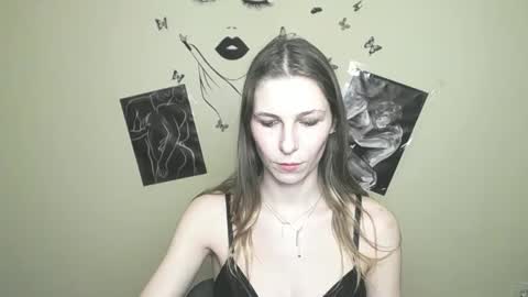 Snapshot of stranger_giirl chatting on 02.22.25 Amalia online show from 02.22.25