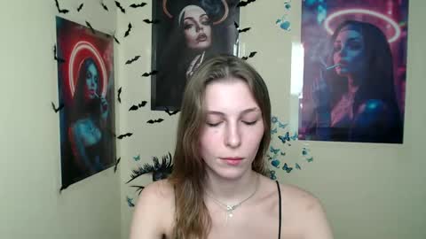 Snapshot of stranger_giirl chatting on 02.27.25 Amalia online show from 02.27.25