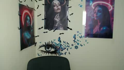 Snapshot of stranger_giirl chatting on 03.07.25 Amalia online show from 03.07.25