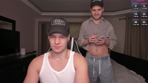 Snapshot of stranggee chatting on 12.23.24 Artem online show from 12.23.24