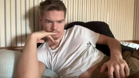 Snapshot of stratman301 chatting on 01.29.25 stratman301 online show from 01.29.25