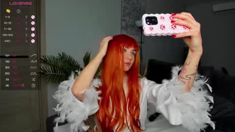 Laura online show from 11.26.25