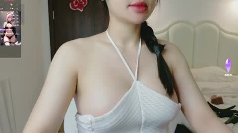 Snapshot of strawberry_loveee chatting on 08.02.26 strawberry_loveee online show from 08.02.26