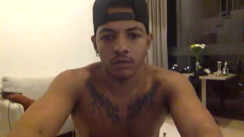 strawberrycocoa online show from 09.26.25