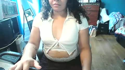 strawberrymilk online show from 04.28.26