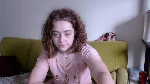 Strawberrylotsacake online show from 06.06.26
