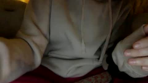 Ruby Moon online show from 01.16.25