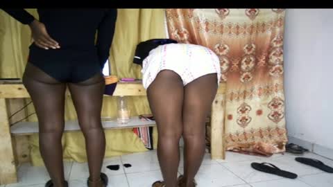 streetlioness online show from 04.14.26