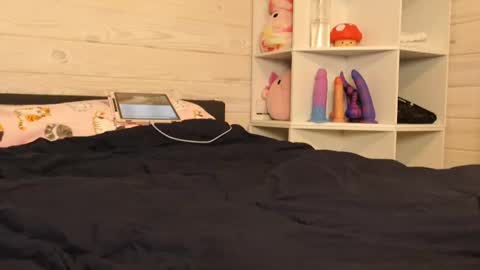 Jade online show from 02.20.25