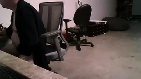 Snapshot of strokingdragon48 chatting on 09.16.25 strokingdragon48 online show from 09.16.25