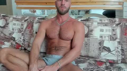 Snapshot of strong_arni chatting on 02.10.25 Strong Arni online show from 02.10.25