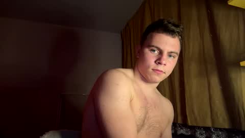 Snapshot of strong_baby chatting on 12.01.25 Strong Baby online show from 12.01.25