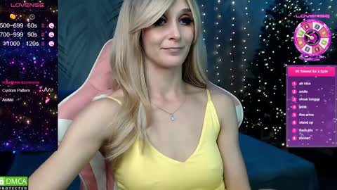 Snapshot of strongalice chatting on 12.14.24 The best athletic body on the site online show from 12.14.24