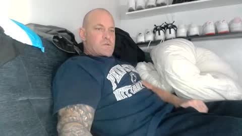 StrongAndHard online show from 01.22.25