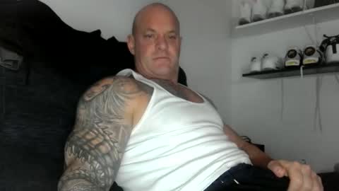 StrongAndHard online show from 02.23.25