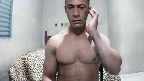 strongdaddyfantastic online show from 04.12.26