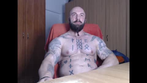 Snapshot of strongivan chatting on 12.10.24 StrongIvan online show from 12.10.24