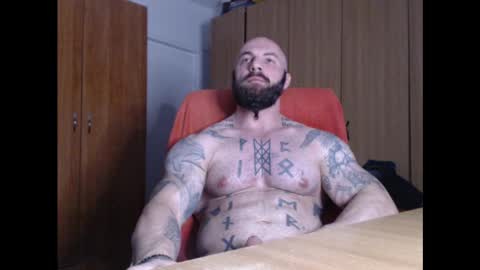 Snapshot of strongivan chatting on 12.17.24 StrongIvan online show from 12.17.24