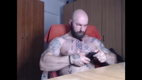 Snapshot of strongivan chatting on 12.22.24 StrongIvan online show from 12.22.24