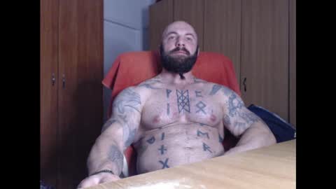 Snapshot of strongivan chatting on 12.23.24 StrongIvan online show from 12.23.24