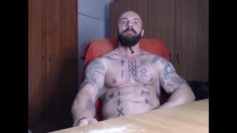 Snapshot of strongivan chatting on 01.15.25 StrongIvan online show from 01.15.25