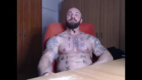 Snapshot of strongivan chatting on 01.16.25 StrongIvan online show from 01.16.25