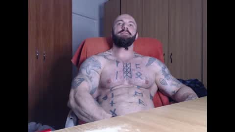 Snapshot of strongivan chatting on 01.22.25 StrongIvan online show from 01.22.25
