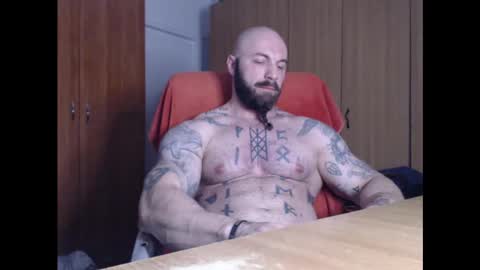 Snapshot of strongivan chatting on 01.23.25 StrongIvan online show from 01.23.25