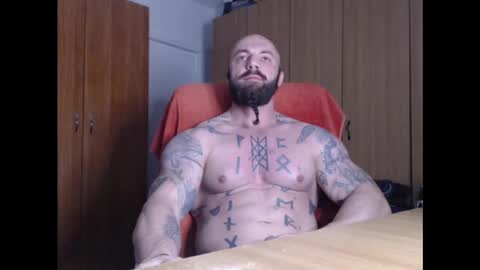 Snapshot of strongivan chatting on 02.05.25 StrongIvan online show from 02.05.25