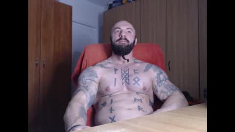 Snapshot of strongivan chatting on 02.08.25 StrongIvan online show from 02.08.25