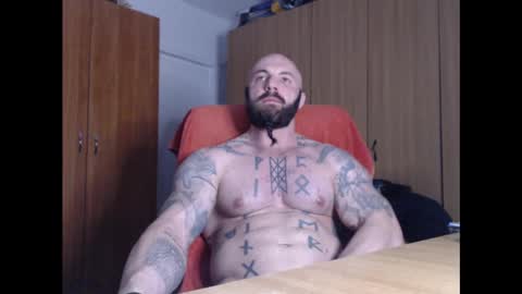 Snapshot of strongivan chatting on 02.12.25 StrongIvan online show from 02.12.25