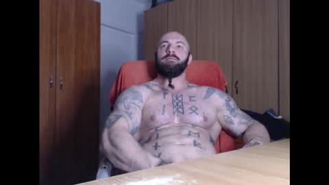 Snapshot of strongivan chatting on 02.21.25 StrongIvan online show from 02.21.25