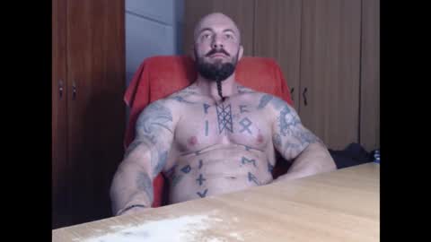 Snapshot of strongivan chatting on 09.23.25 StrongIvan online show from 09.23.25