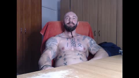 Snapshot of strongivan chatting on 10.16.25 StrongIvan online show from 10.16.25