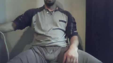 Snapshot of studdotcom chatting on 12.20.25 Ero online show from 12.20.25