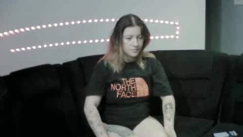 Snapshot of studio7bdsm chatting on 02.15.25 DORIANMAIRA online show from 02.15.25