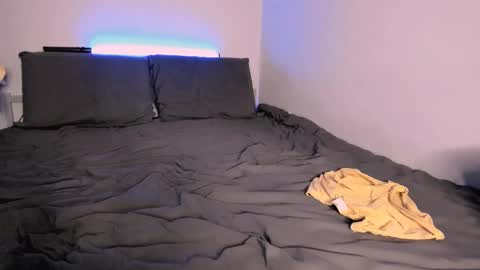 Mary online show from 02.22.25