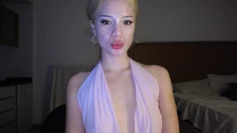 Sofa online show from 03.23.26