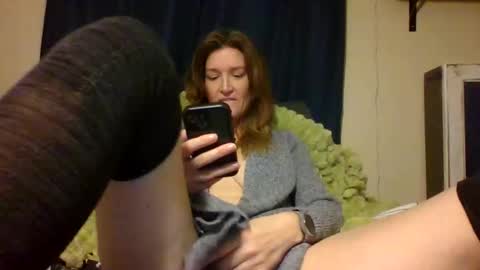 Snapshot of sub4you69brat chatting on 01.18.25 sub4you69brat online show from 01.18.25