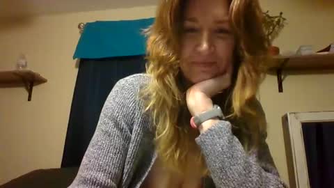 Snapshot of sub4you69brat chatting on 01.18.25 sub4you69brat online show from 01.18.25