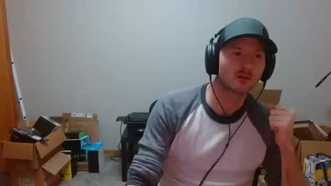 Snapshot of subbyboy345 chatting on 10.17.25 subbyboy345 online show from 10.17.25