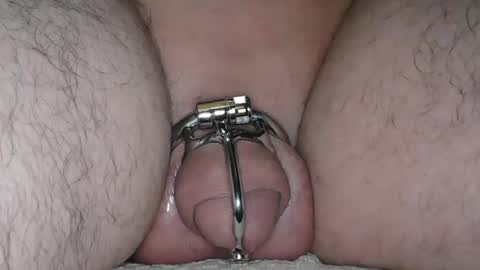 Snapshot of subchastityhere chatting on 09.10.25 subchastityhere online show from 09.10.25
