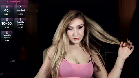 Polly online show from 12.06.24