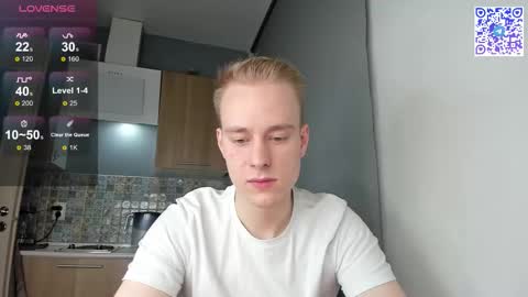 Snapshot of successful_kevin chatting on 11.21.25 Kevin online show from 11.21.25