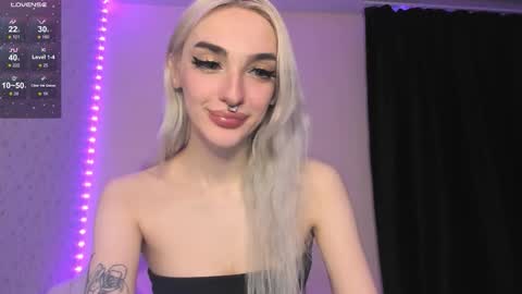 Chloe online show from 12.04.25