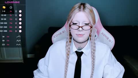 succubus_leslie online show from 10.11.25