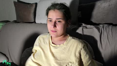 Snapshot of succubus_room chatting on 12.03.24 May online show from 12.03.24