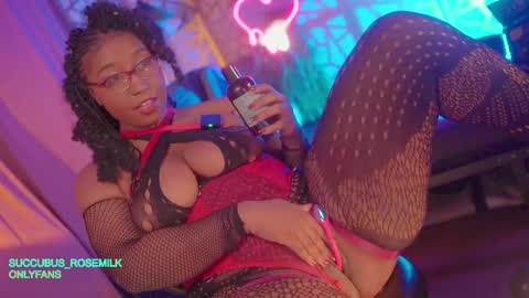 Succubus RoseMilk online show from 02.01.26