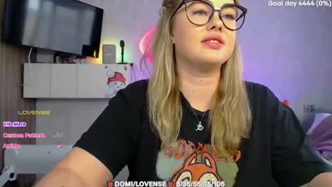 suchcute_ online show from 02.07.26