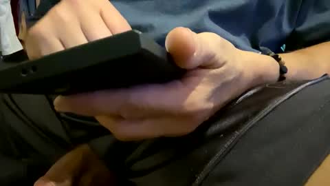 Snapshot of suddzzee chatting on 12.12.24 sudzee online show from 12.12.24